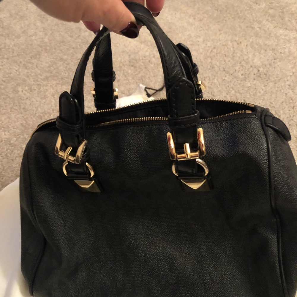 Michael Kors Handbag - Picture 2 of 4